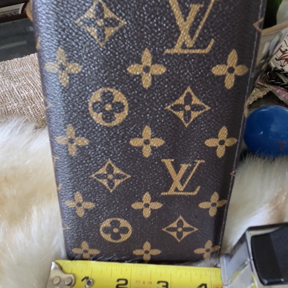 Designer-Inspired Brown Monogram Cardholder with Gold Chain - Picture 6 of 6